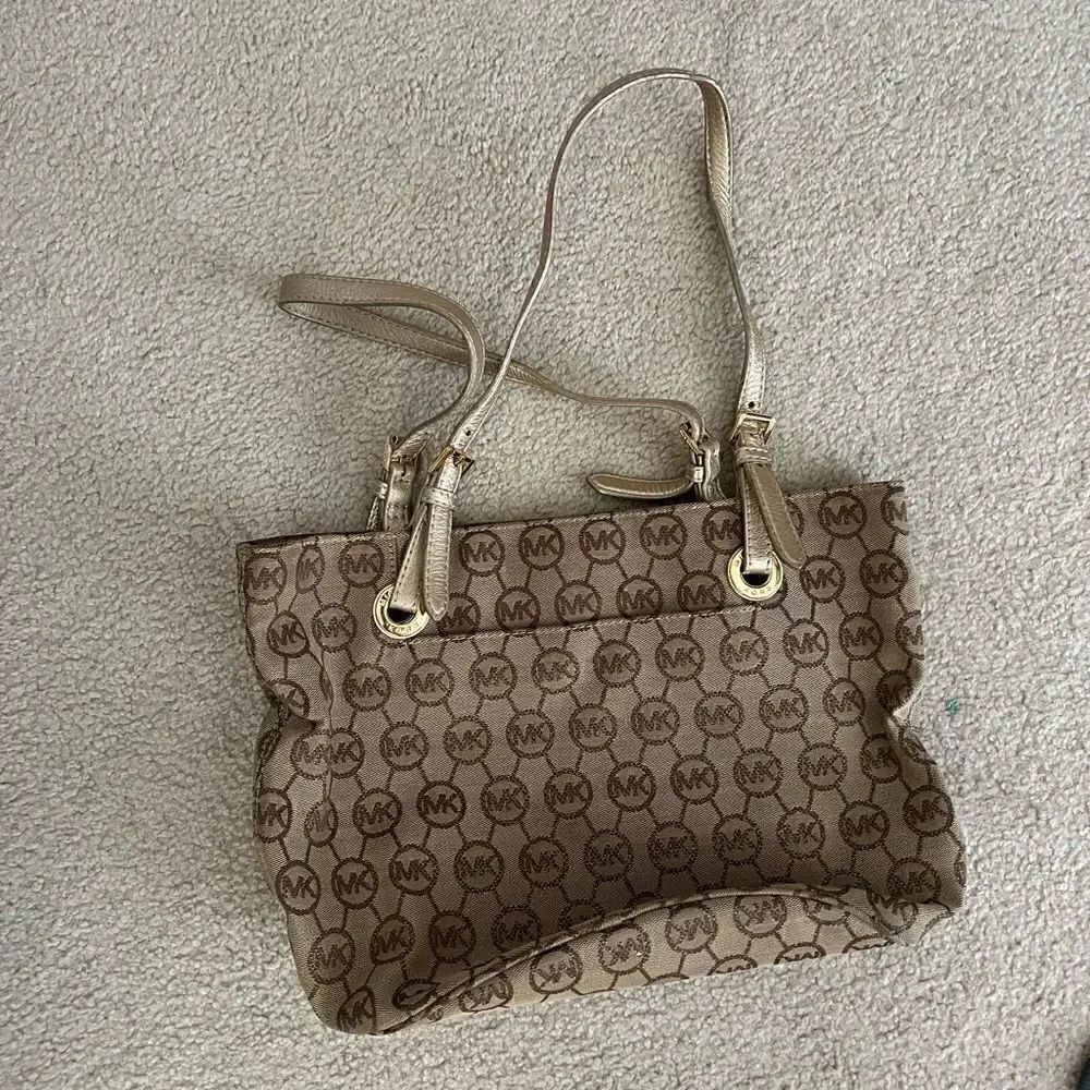 Michael Kors Shoulder Bag